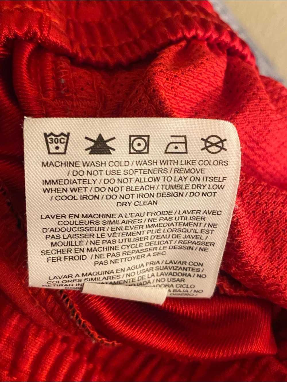 Nike Men’s Red Athletic Long Shorts Shiny Y2K - Picture 9 of 10